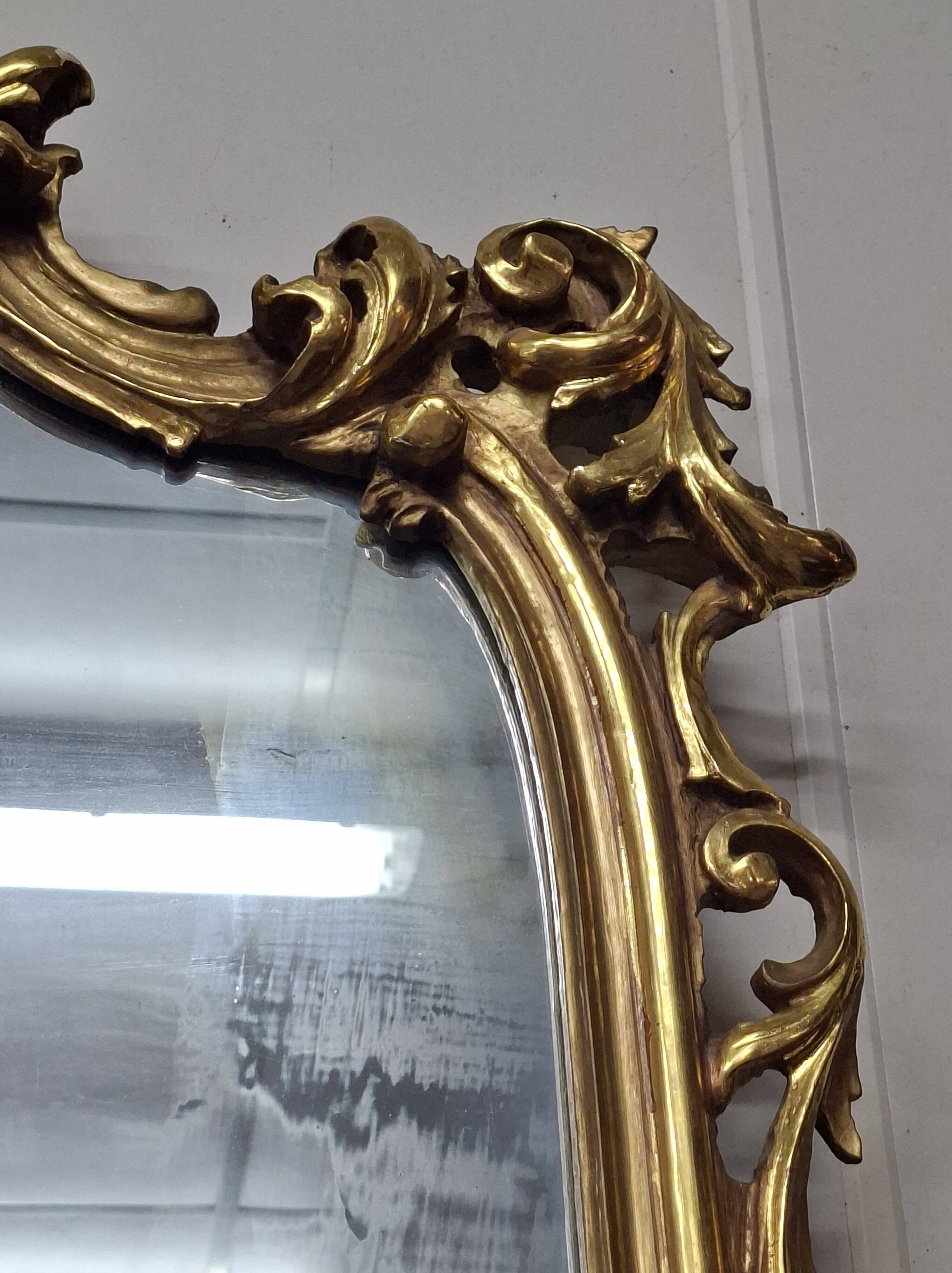 Large carved and gilded wooden mirror – Rococo decor – 20th century