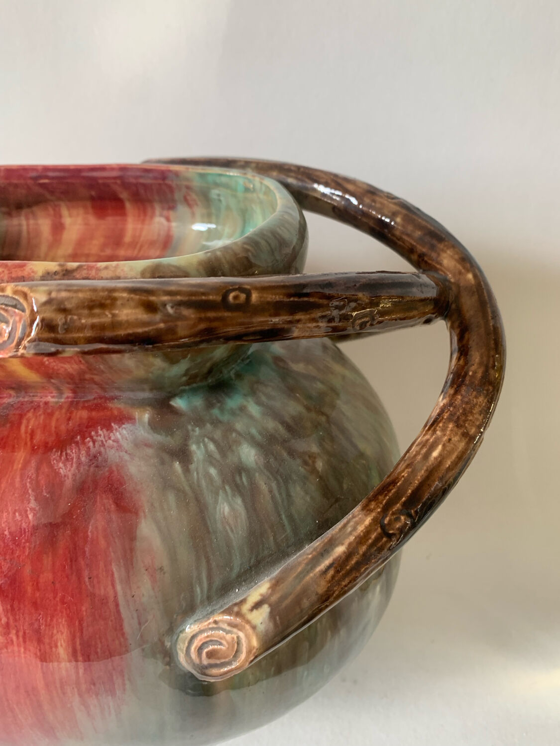 Vasque en faïence émaillée Art Deco