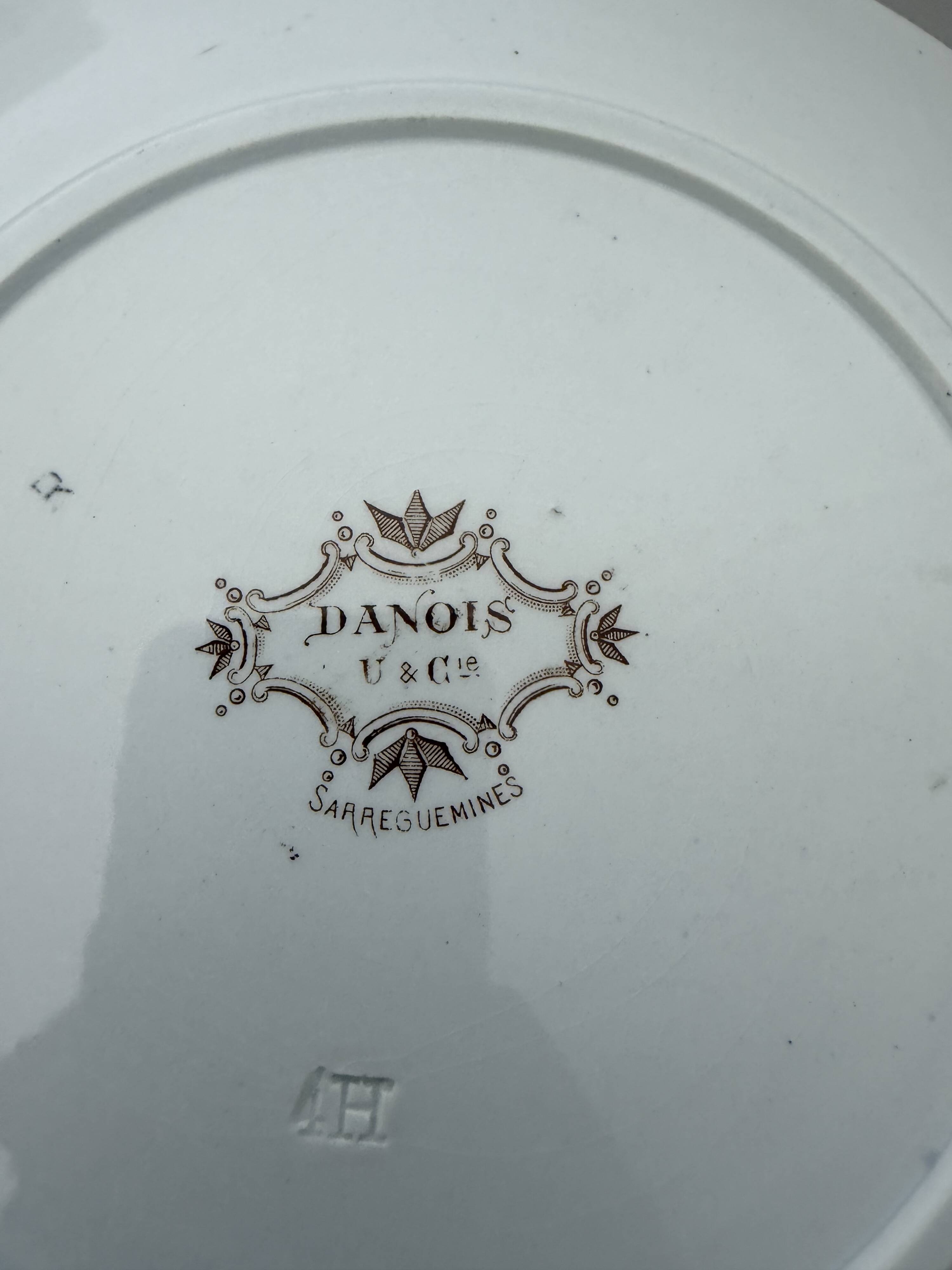 Set of 6 vintage dinner plates from Sarreguemines, Danish model 210412.