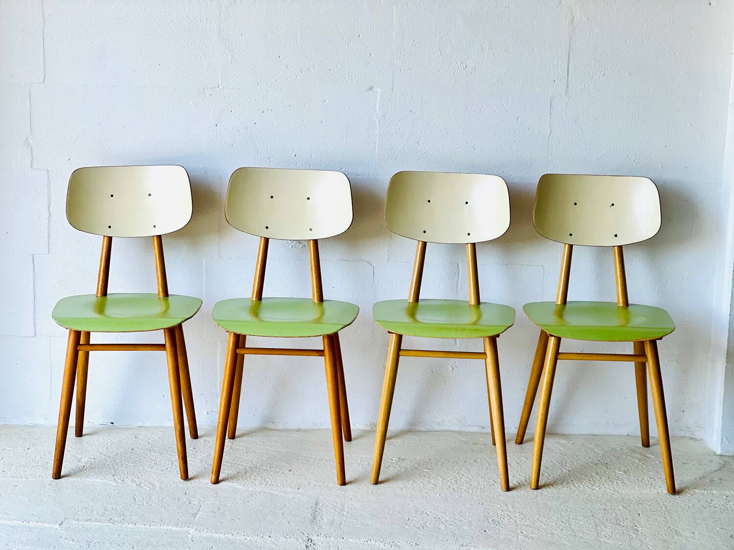 Chaises de bistro Ton, ensemble de 4