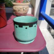 Cache pot émaillé céladon et noir - années 1960