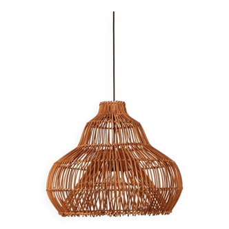 Rattan pendant light