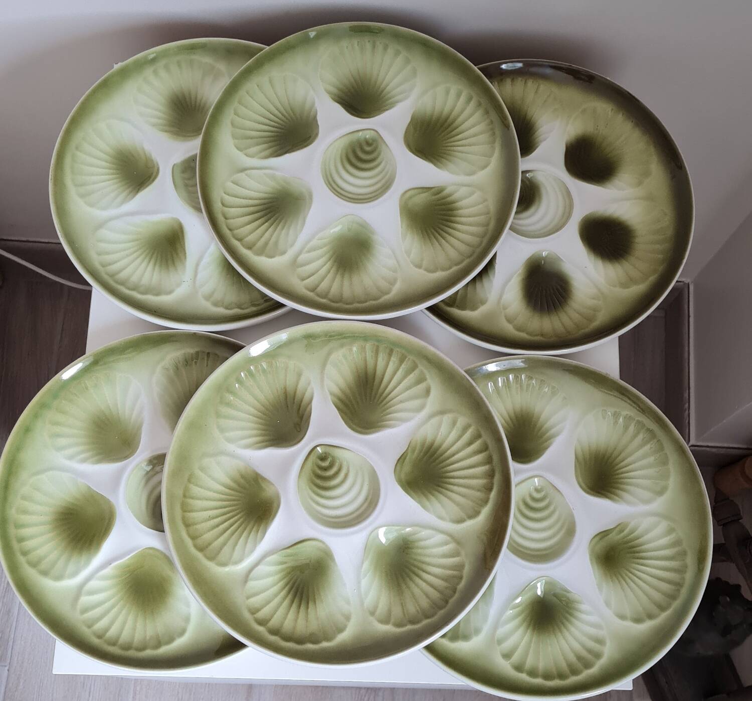 6 oyster plates 60'