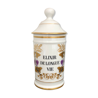 Pot a porcelain pharmacy