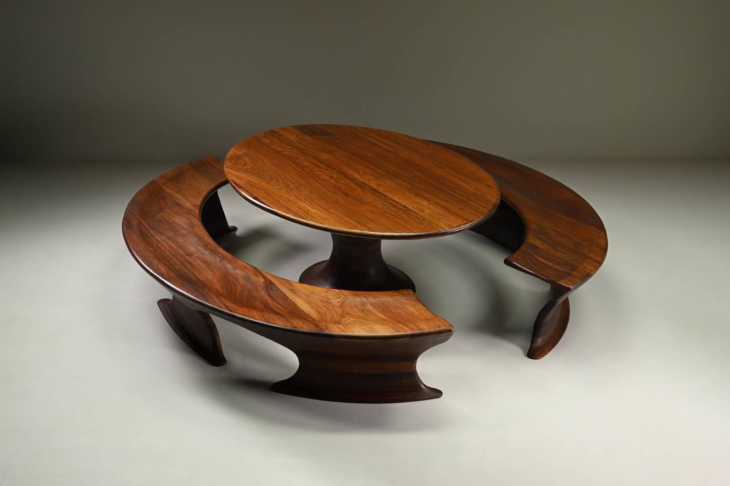 Oval dining set by Marc van Rampeberg for Rampelberg Designs, Kenya Afrik.
