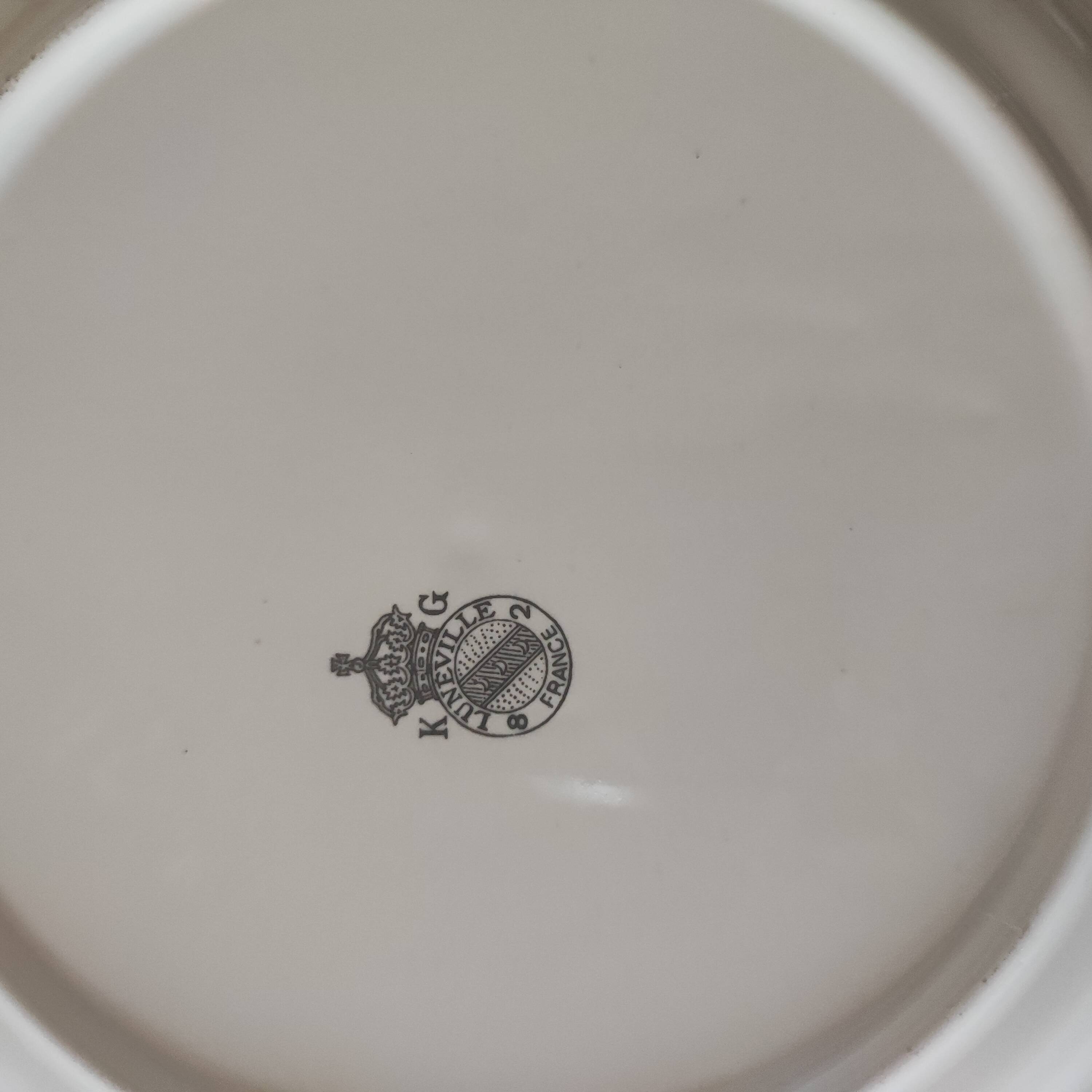 Set of 8 Lunéville KG flat plates