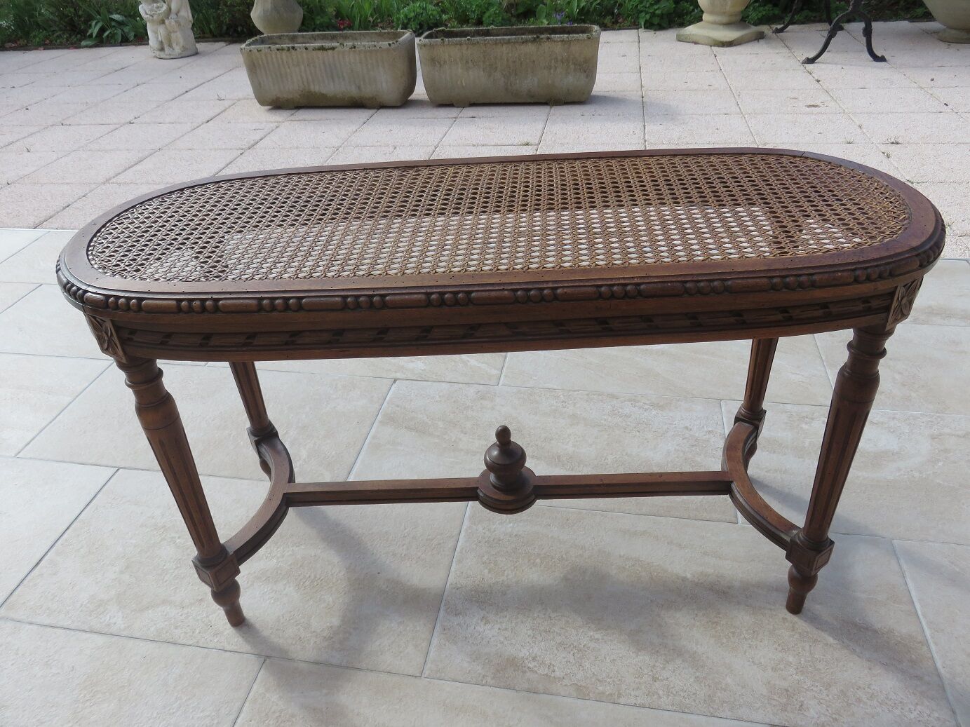 Piano seat Louis XVI style