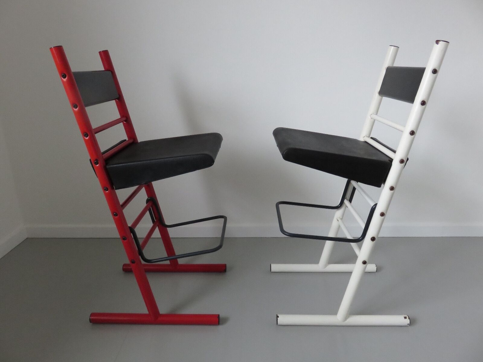 Pair of modular stools " Errebi " Italy 80s era Memphis