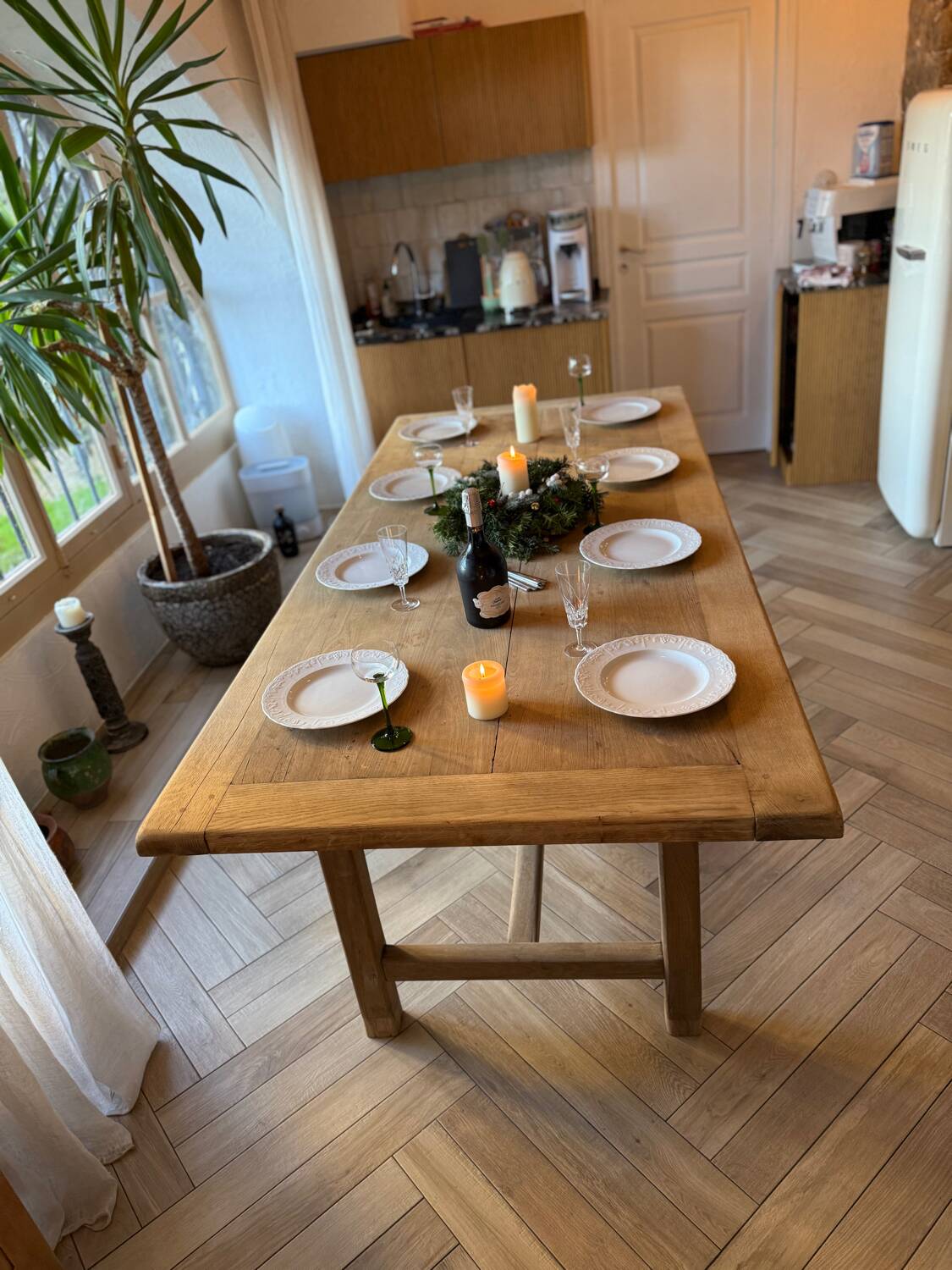 Solid wood farmhouse table with 2 extensions