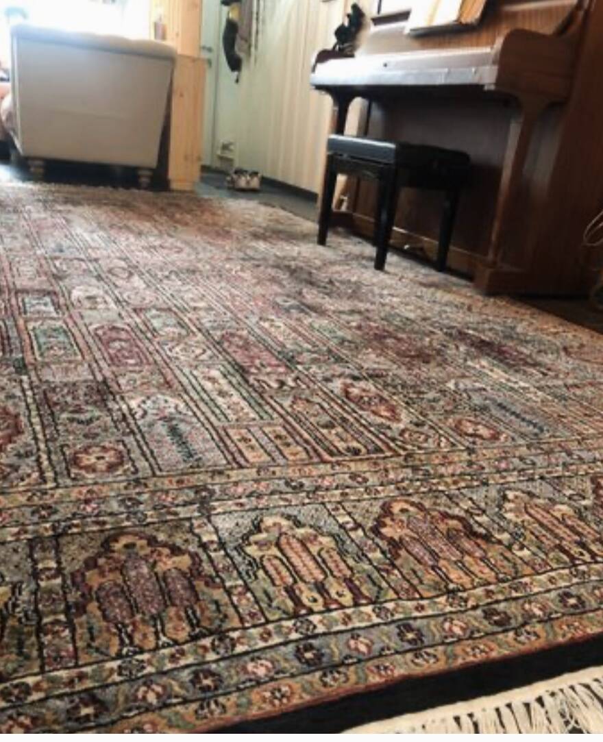 Tapis persan en soie d’exception