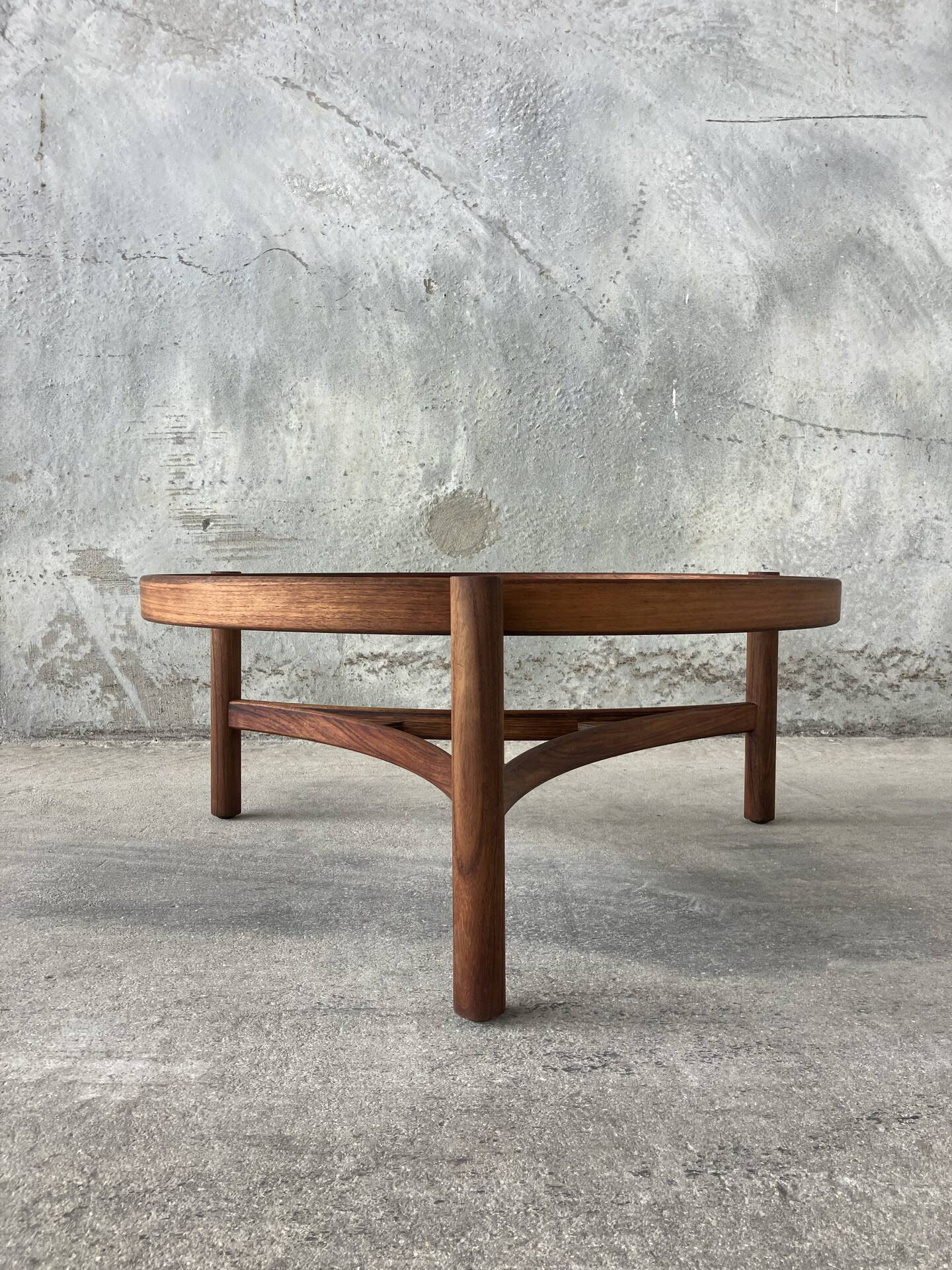 Table basse modèle 775 de Gianfranco Frattini, Cassina, Italie, 1964