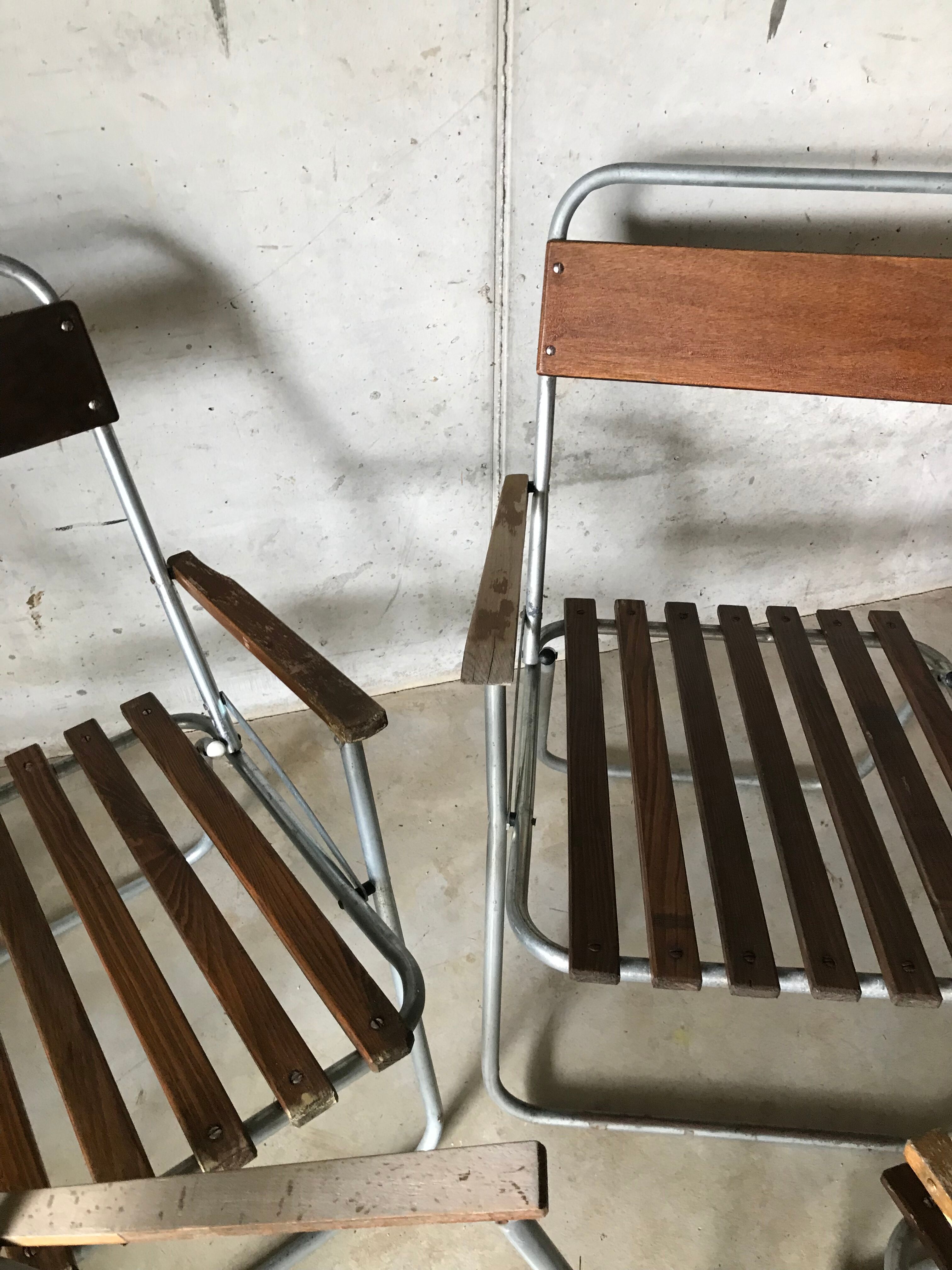 Set of 4 vintage camping chairs