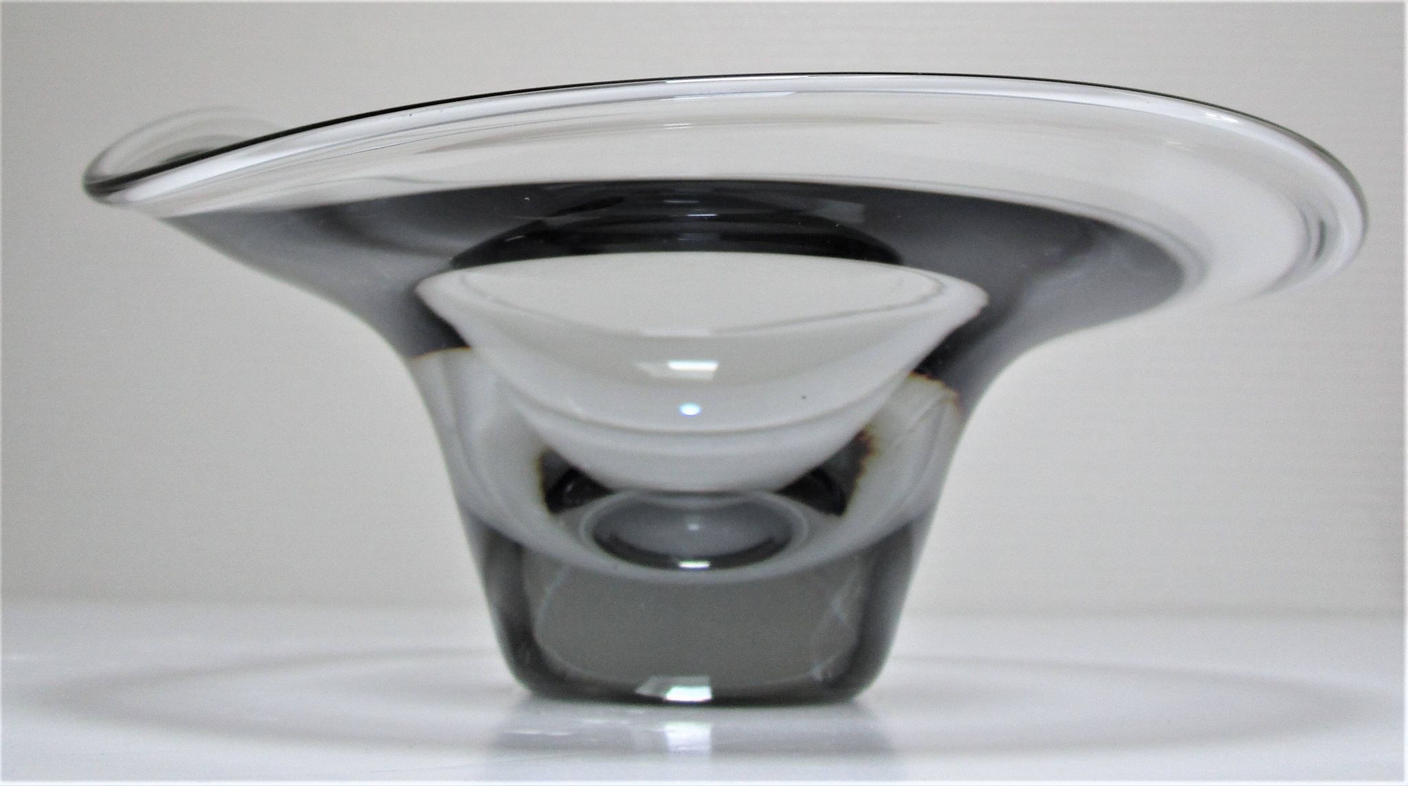 coupelle verre vicke lindstrand kosta design estampillé
