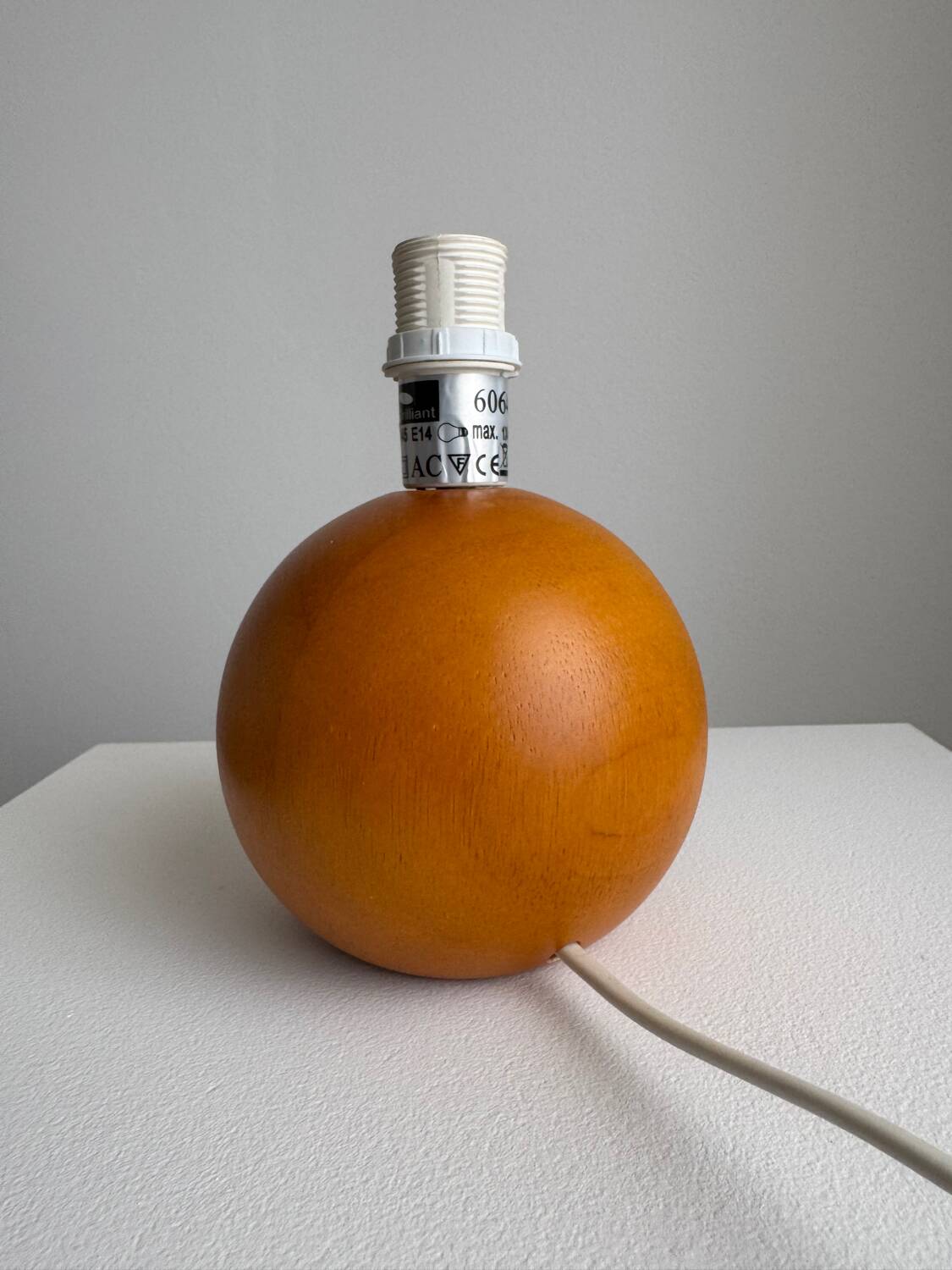 Lampe de table en teck vintage de style mid-century modern