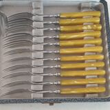 Horn handle dessert forks