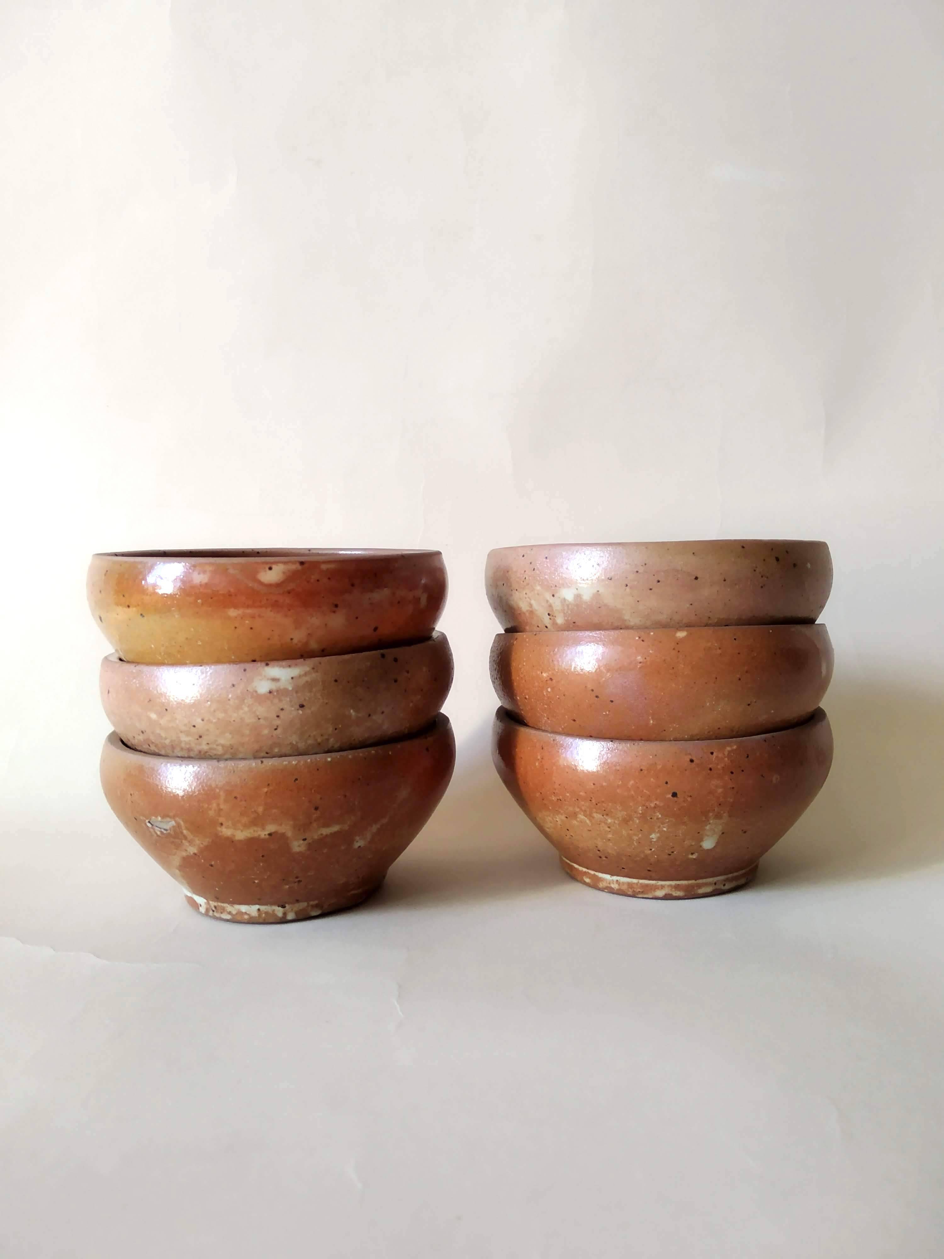 Lot de 6 bols en grès fabrication artisanale années 70 vintage