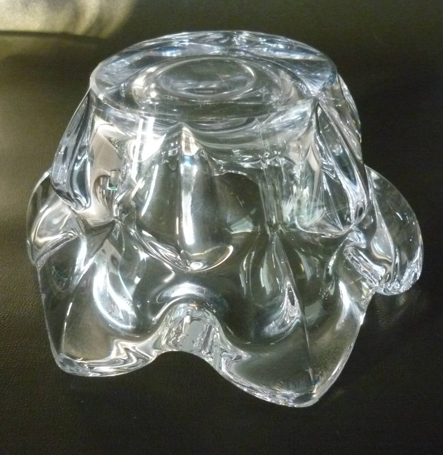 Cendrier en cristal signé Bayel