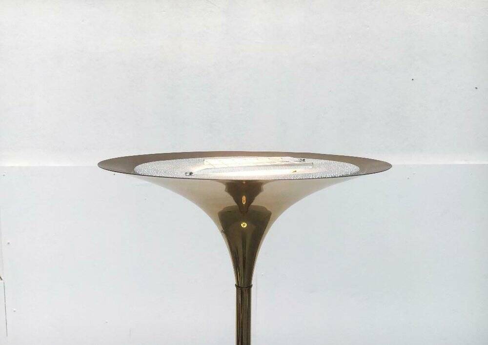 Vintage German floor lamp in Hollywood Regency style made of brass by Doria Leuchten, 1970s.