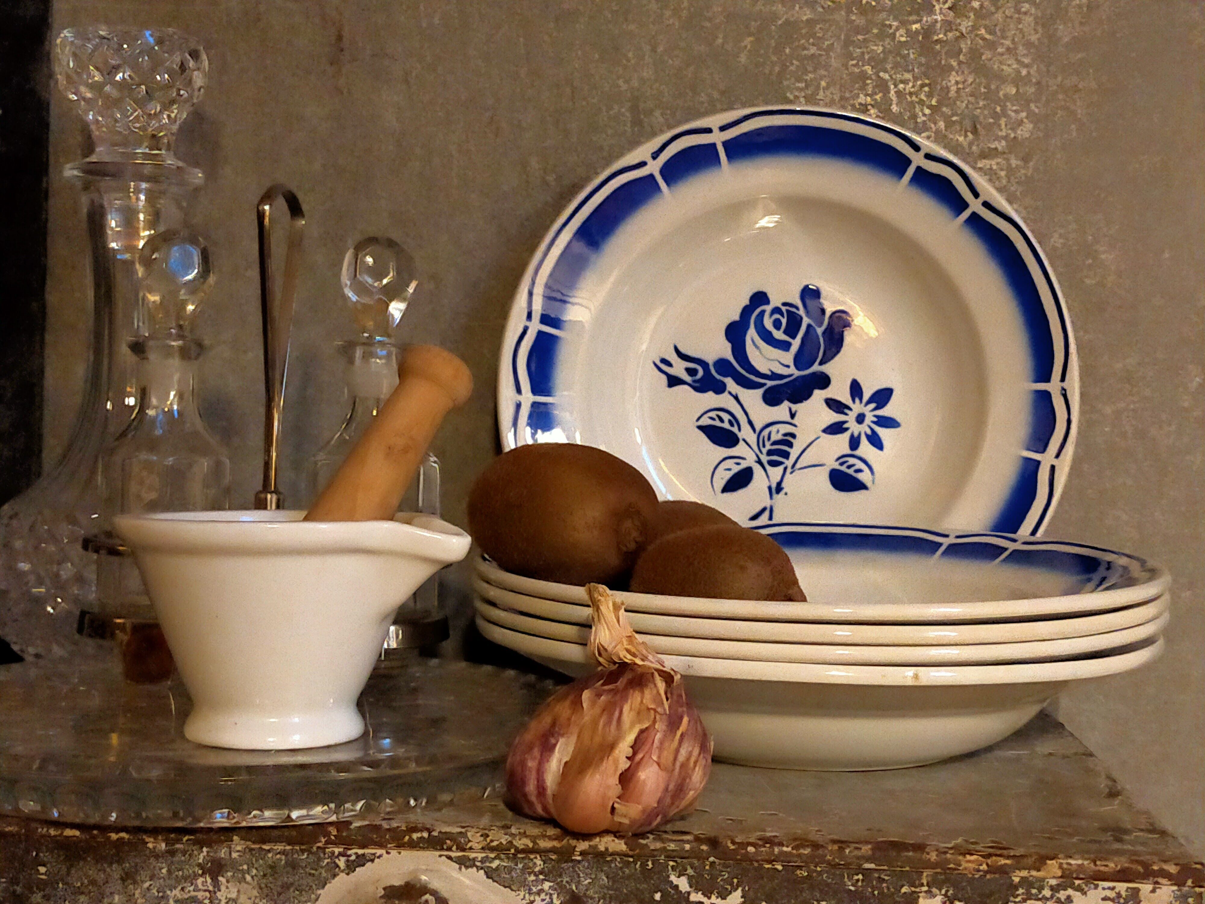 Five old "grandmother" plates with blue flowers