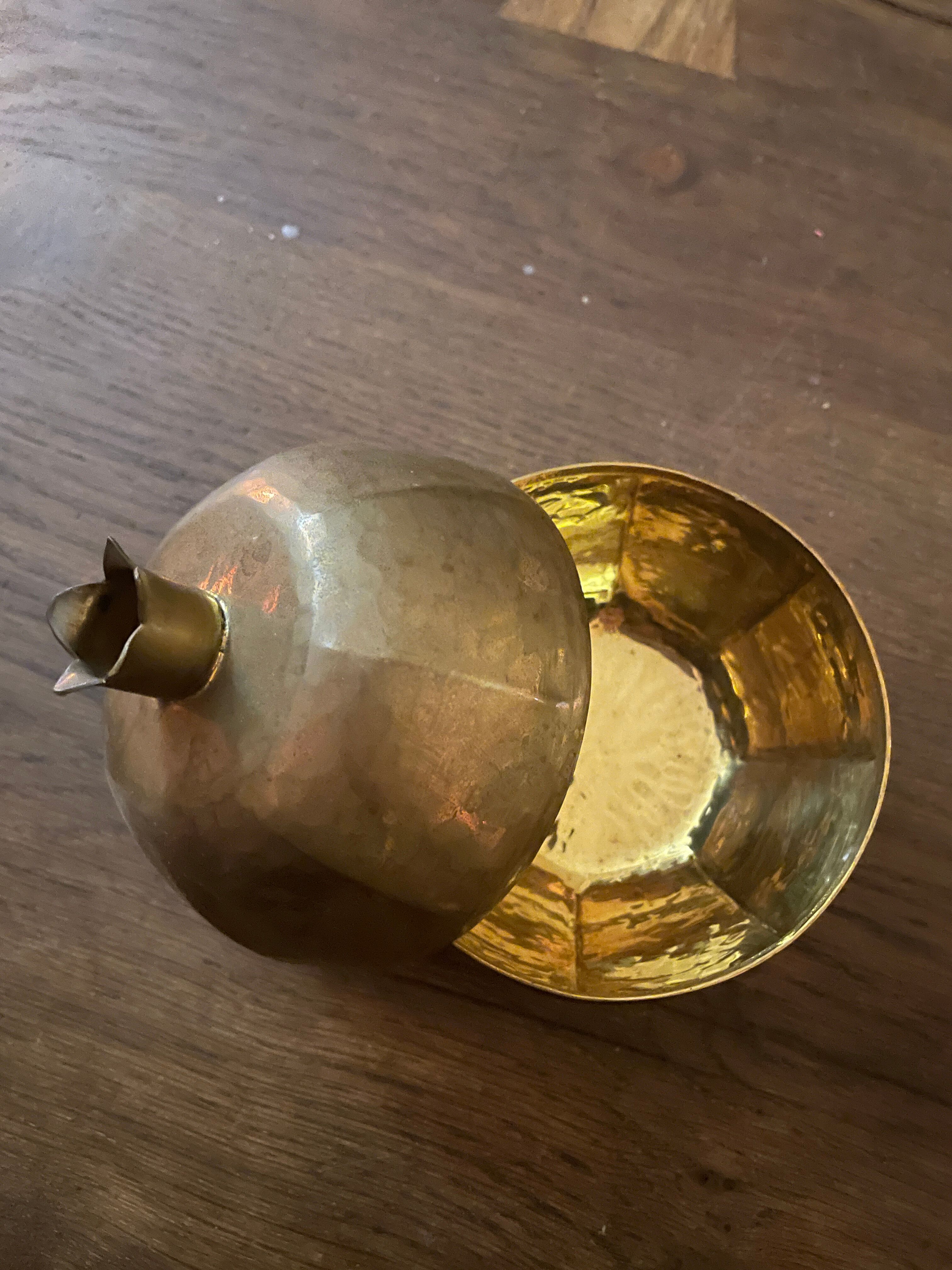 Boîte en laiton
