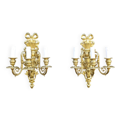 Paire d'appliques anciennes en bronze style Louis XVI, époque Napoléon III