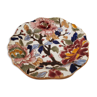 Empty ceramic pocket of Gien