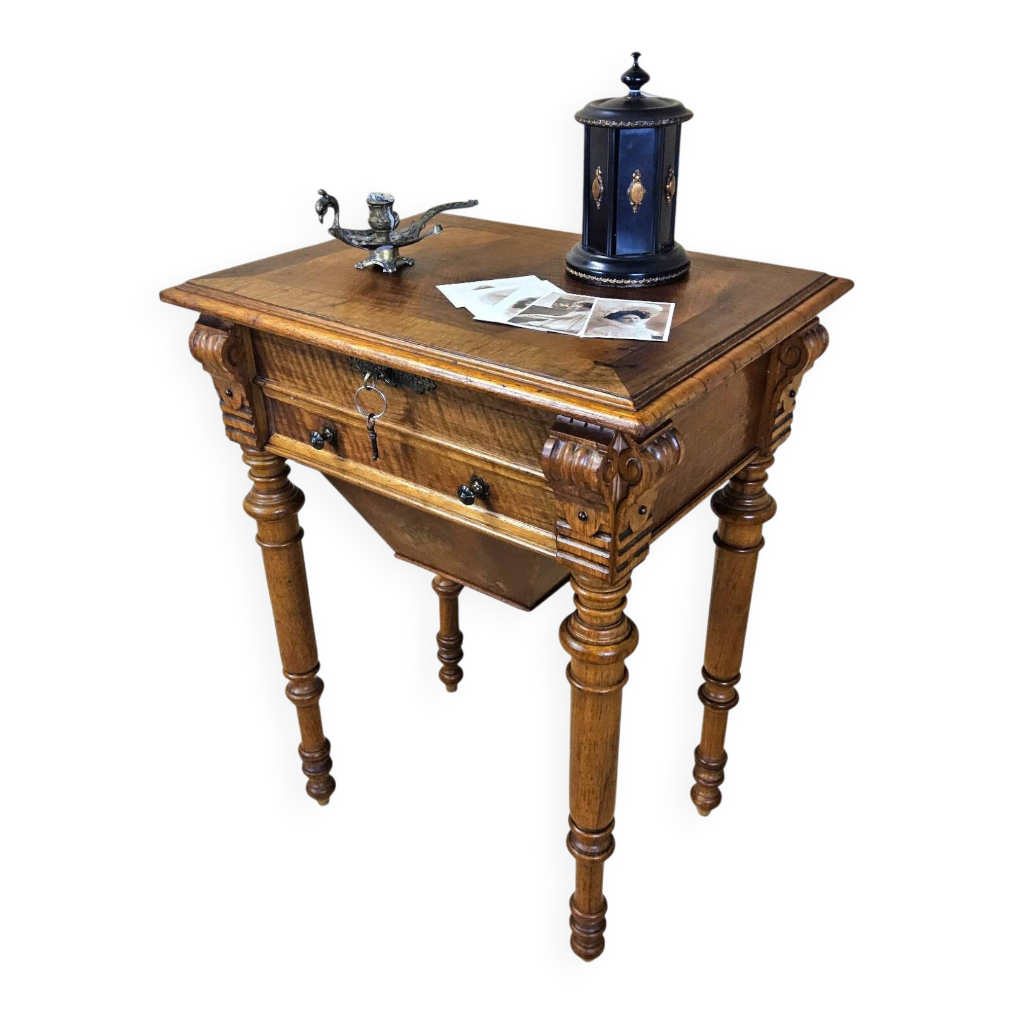 Antique walnut sewing table (19th century) Biedermeier side table