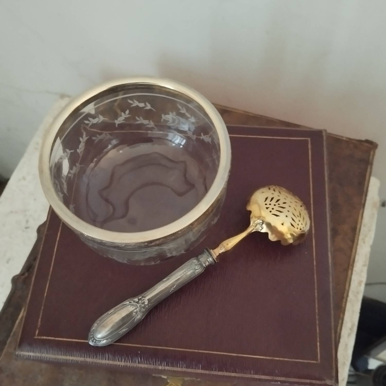 Crystal silver sugar bowl and spoon in box