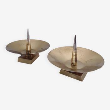 Pair of gold metal candle holders design