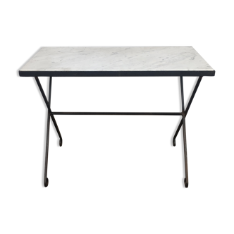 Table d'appoint en marbre blanc et fer forgé