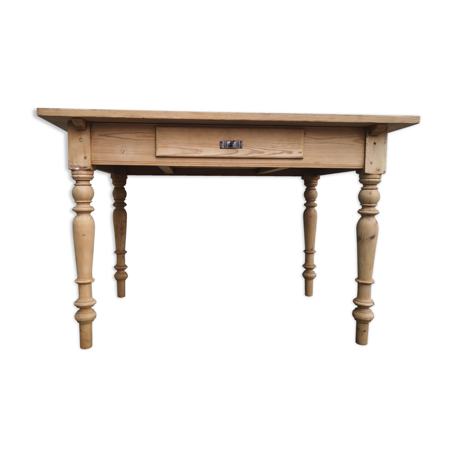 wooden dining table, vintage, turned legs, firm table style