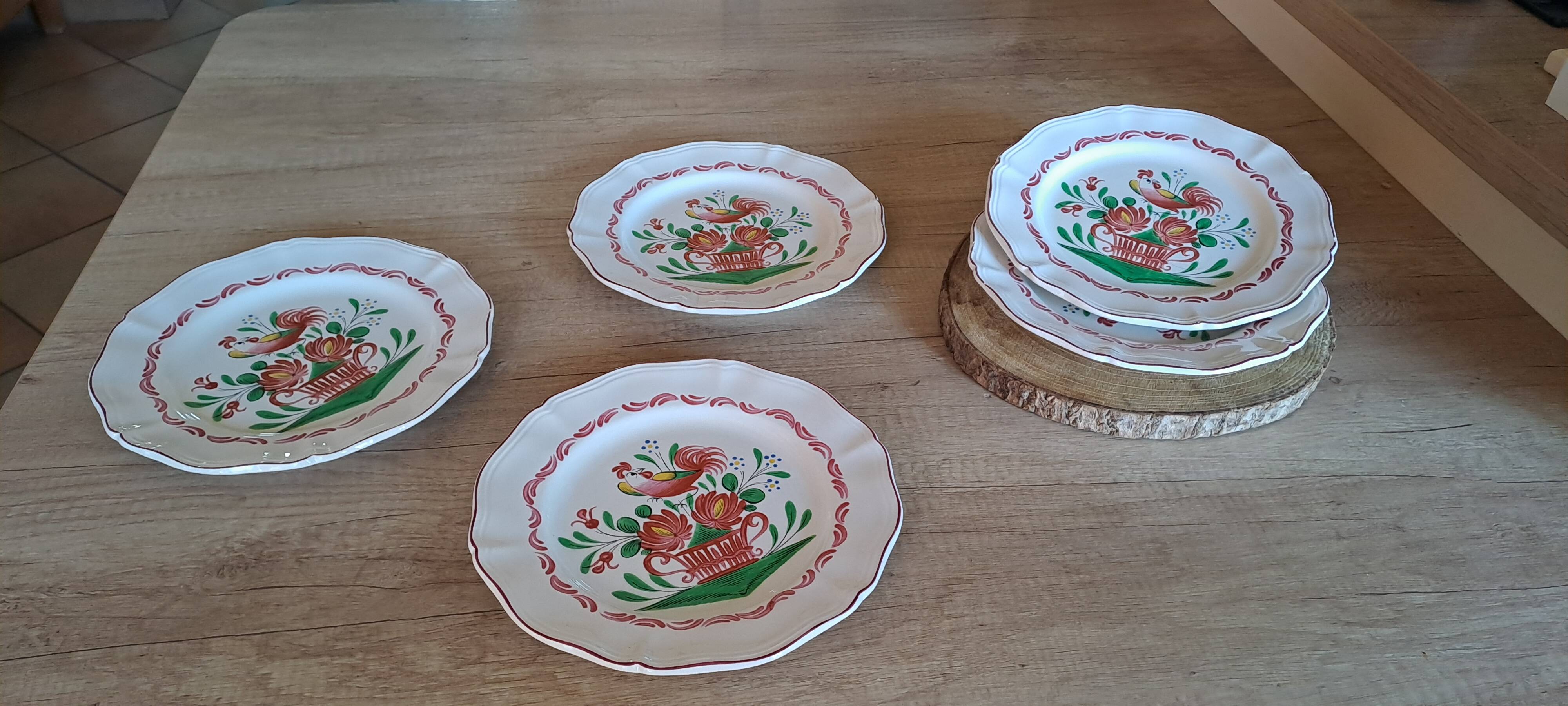 Set of 3 plates with Saint Clément rooster decoration