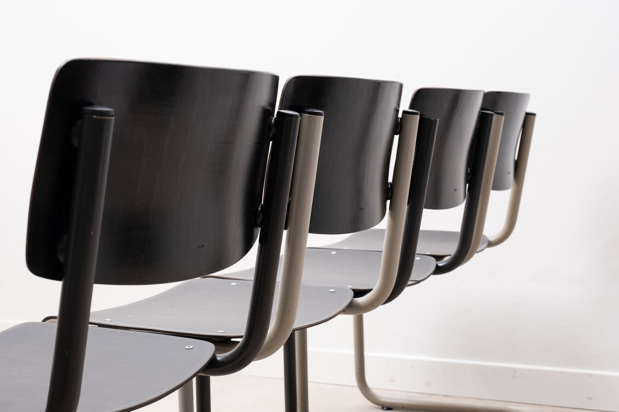 Vintage chair Pagholz in black ebony S