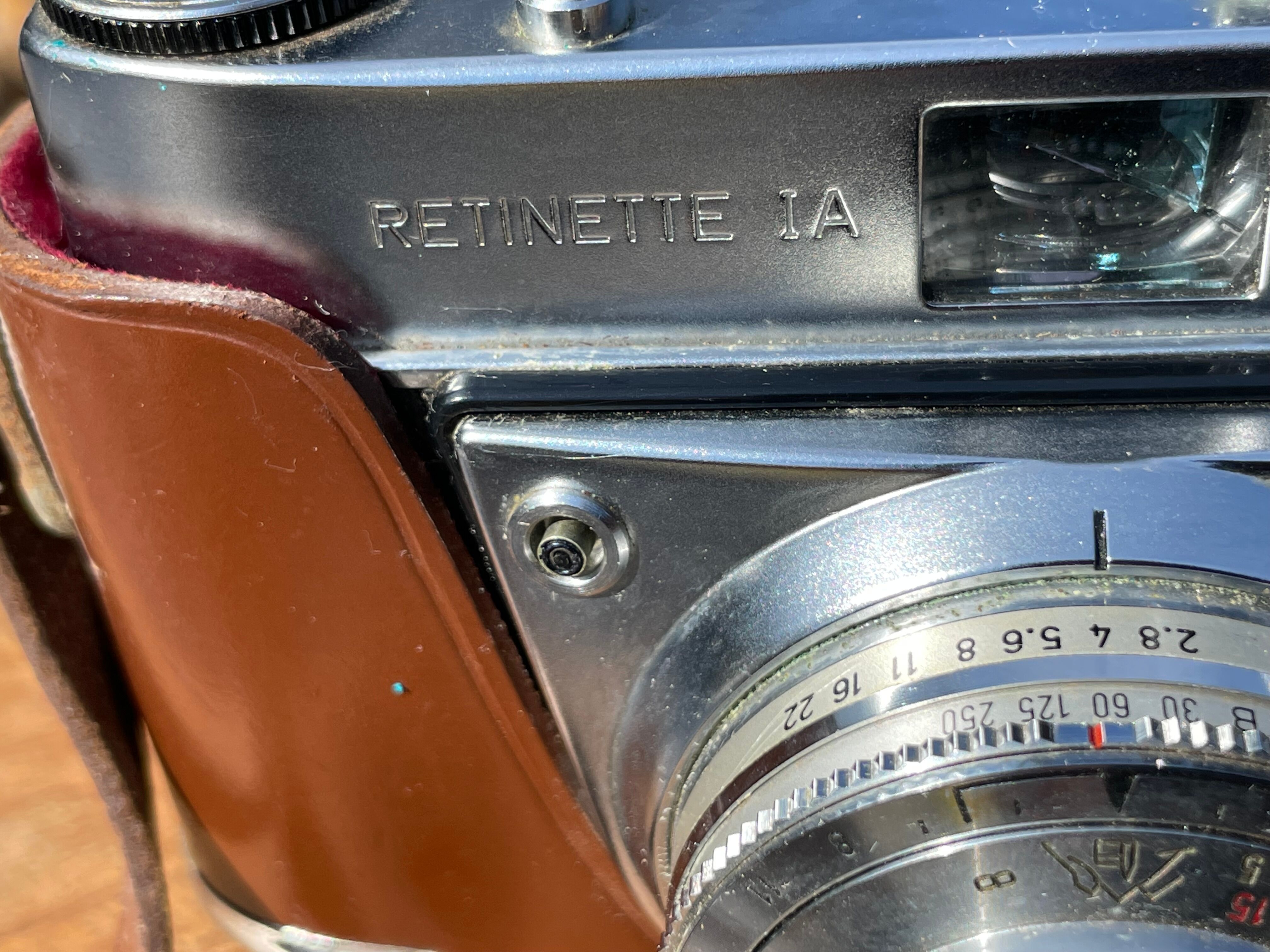 Appareil photo argentique vintage