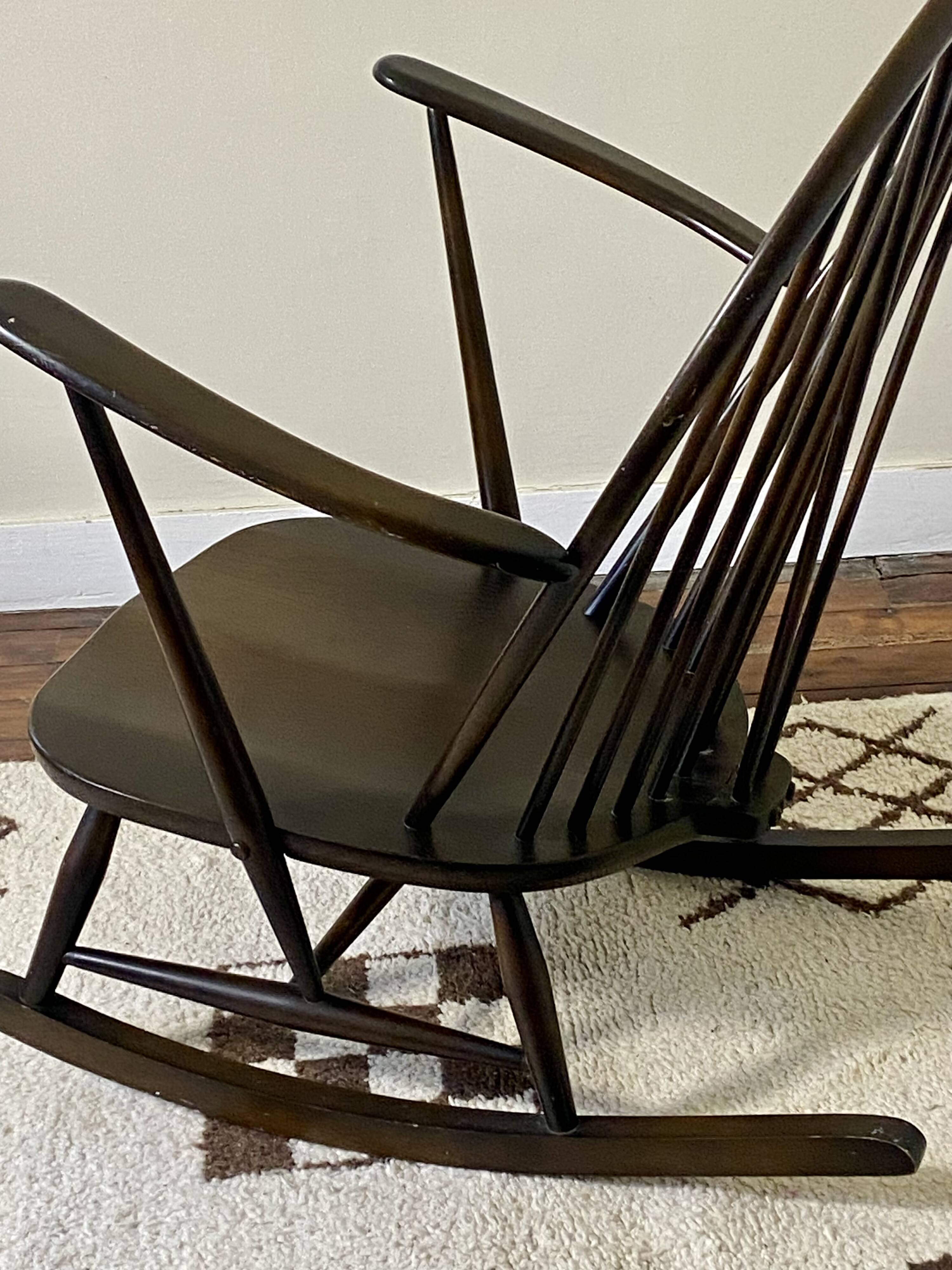 Rocking chair Ercol, Lucian Ercolani, Year 1956