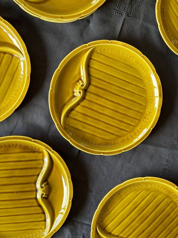 Lot de 8 assiettes a asperge Gien