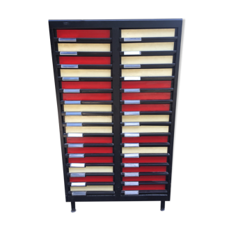 Vintage val-tex binder in black lacquered sheet metal with 2 rows of 15 pvc drawers.