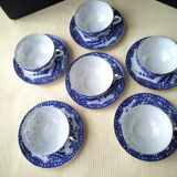 6 Japanese porcelain coffee or tea cups