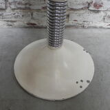 Industrial dentist stool
