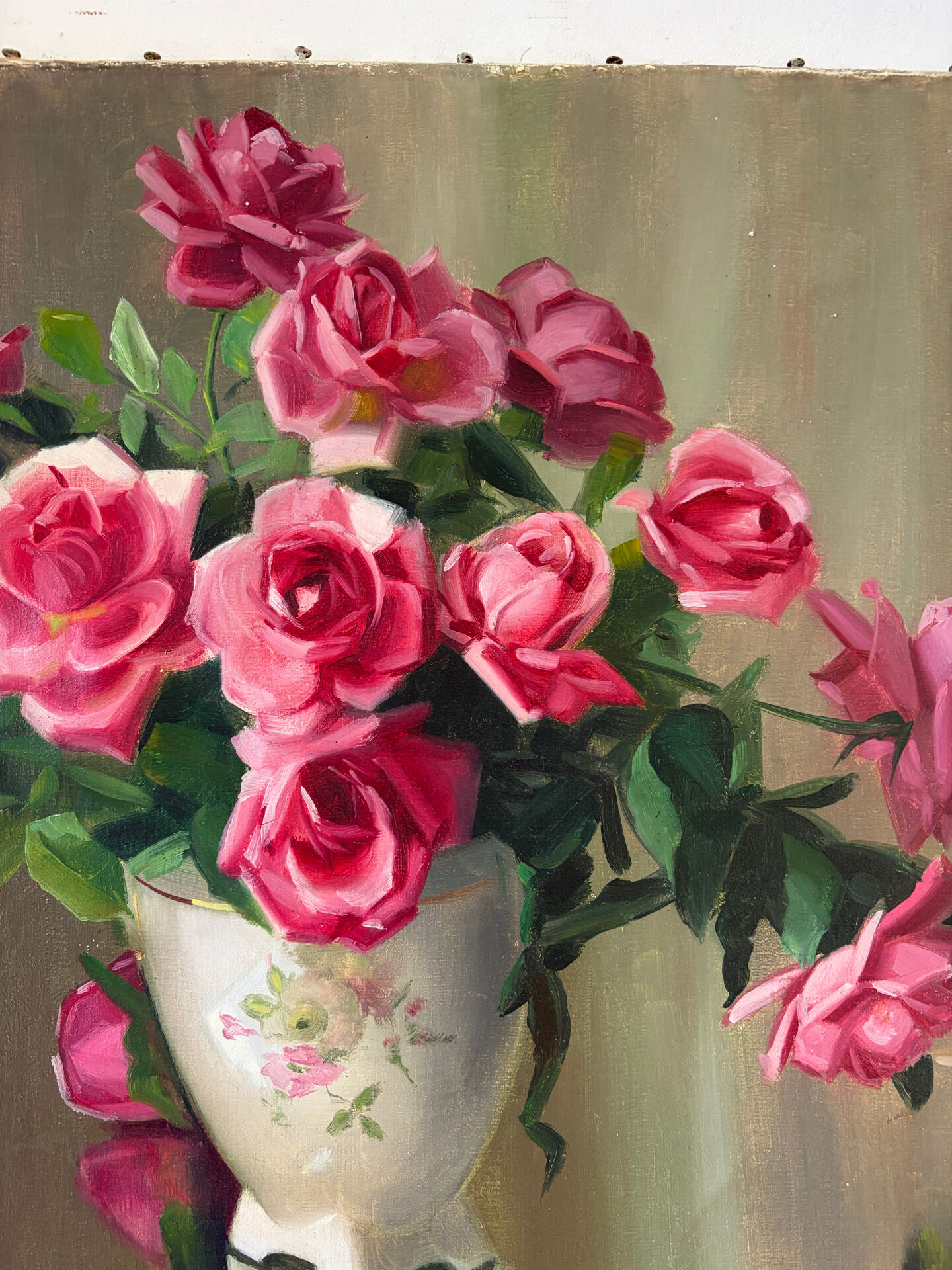 Tombée de roses, huile sur toile signé Miller Ranson