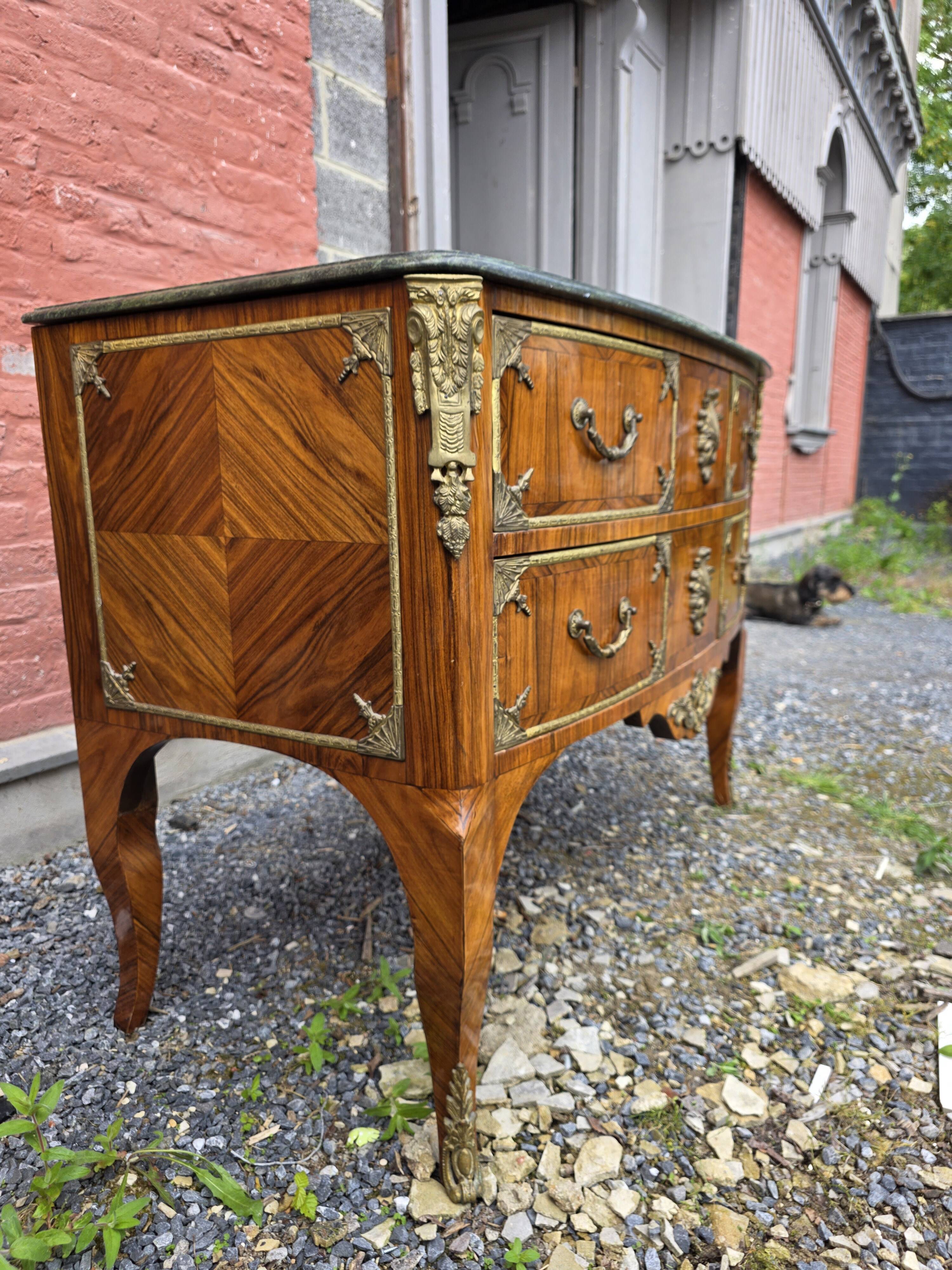 Curved Louis XV style commode in mahogany, mid-20th century.