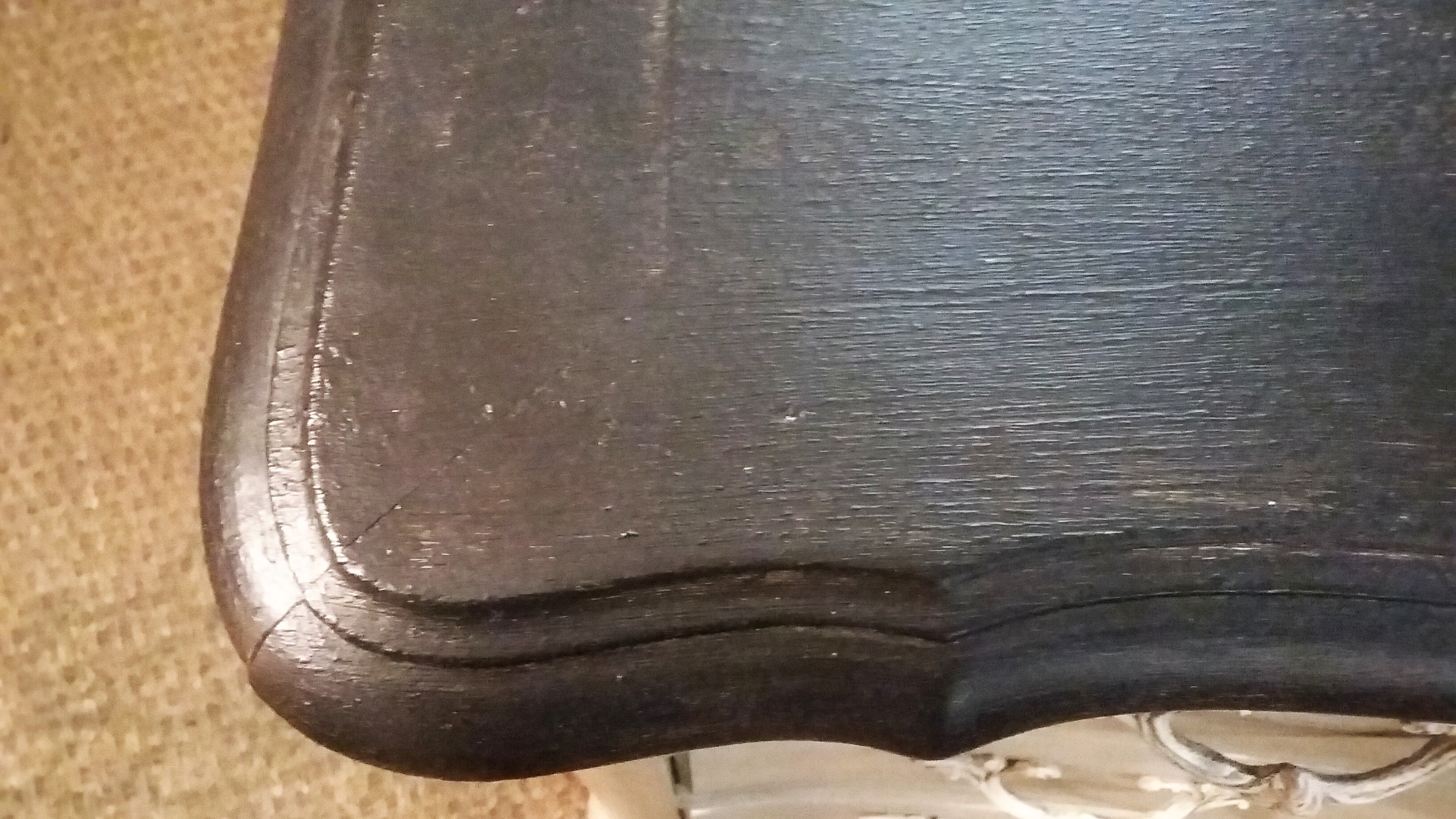 Commode style Louis XV patinée