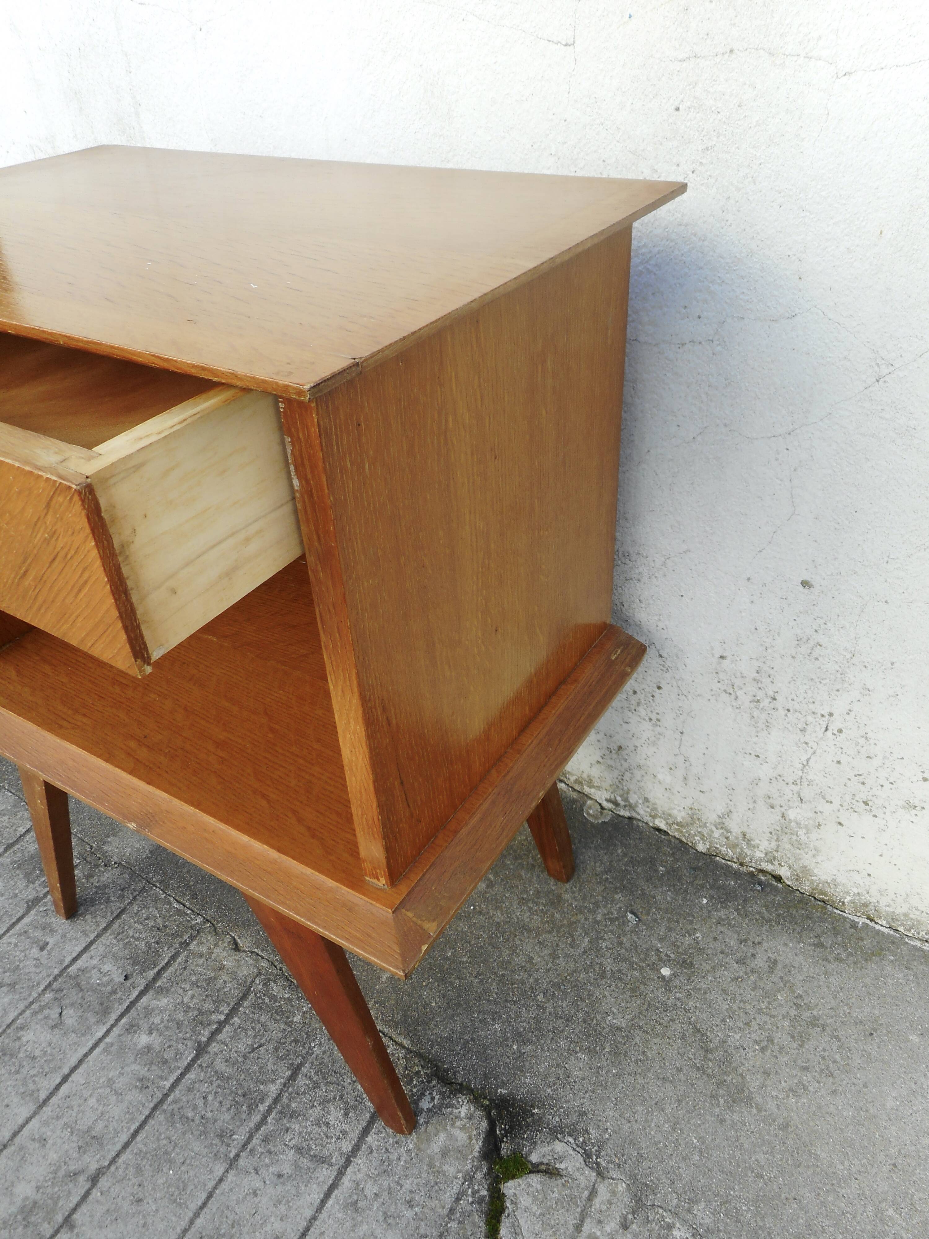 Vintage bedside in light wood