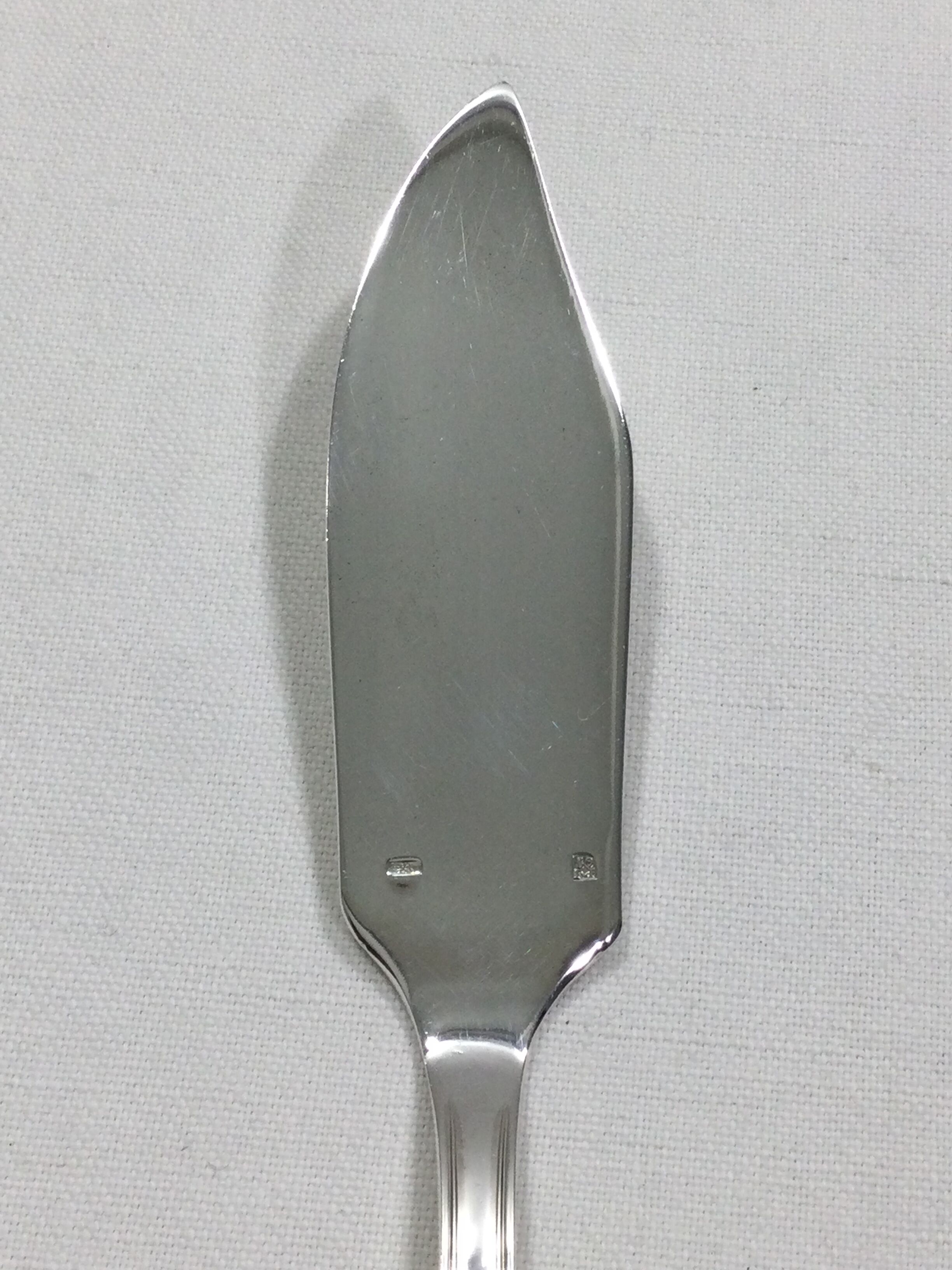 Francois Frionnet – 12 fish covers