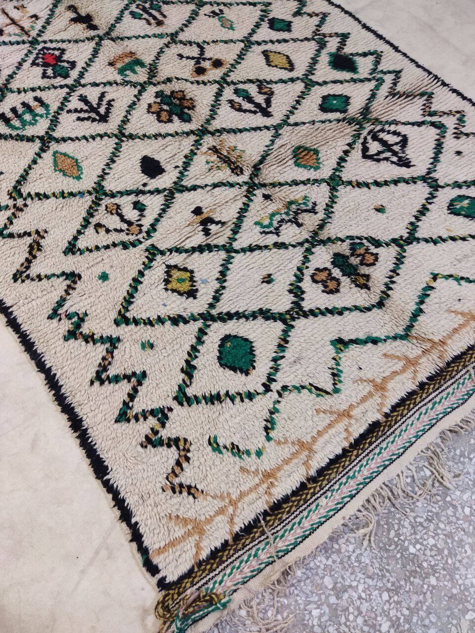 Handmade Moroccan Berber rug 376 X 133 CM