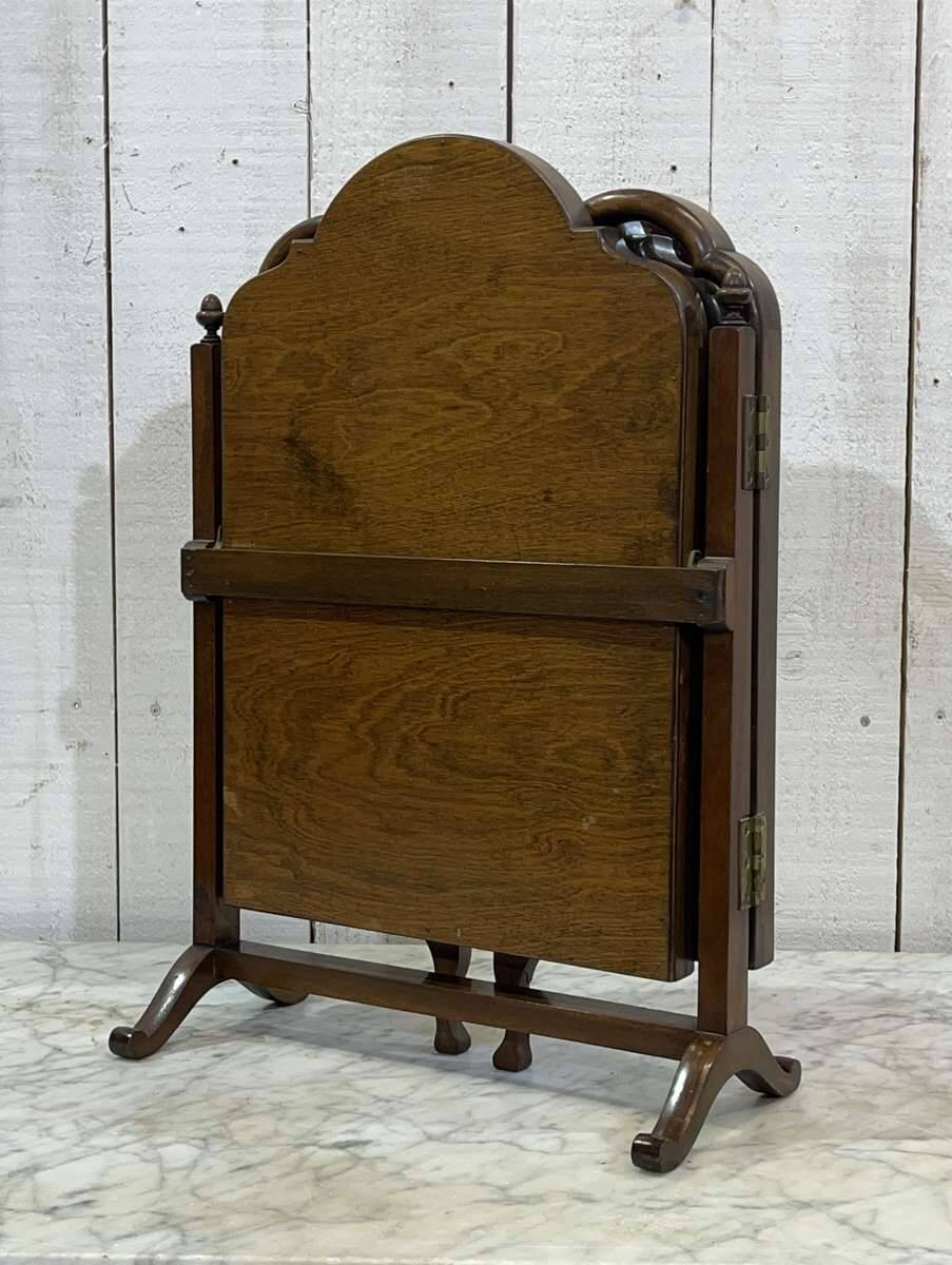 Psyche triptych, English, early 20th century, in mahogany