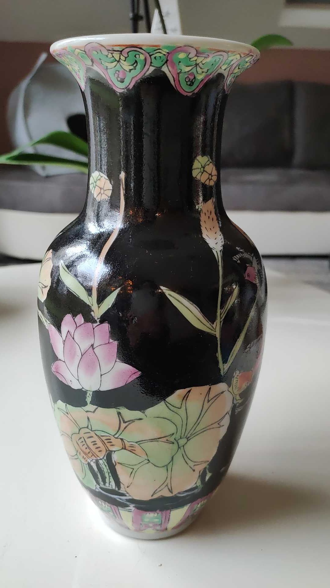 Vintage Asian/Chinese baluster vase, glazed ceramic - floral motifs/Exotic birds