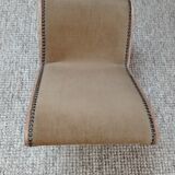 Footrest upholstered in wood