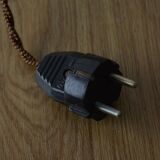 Lampe unique en verre ambré recyclé