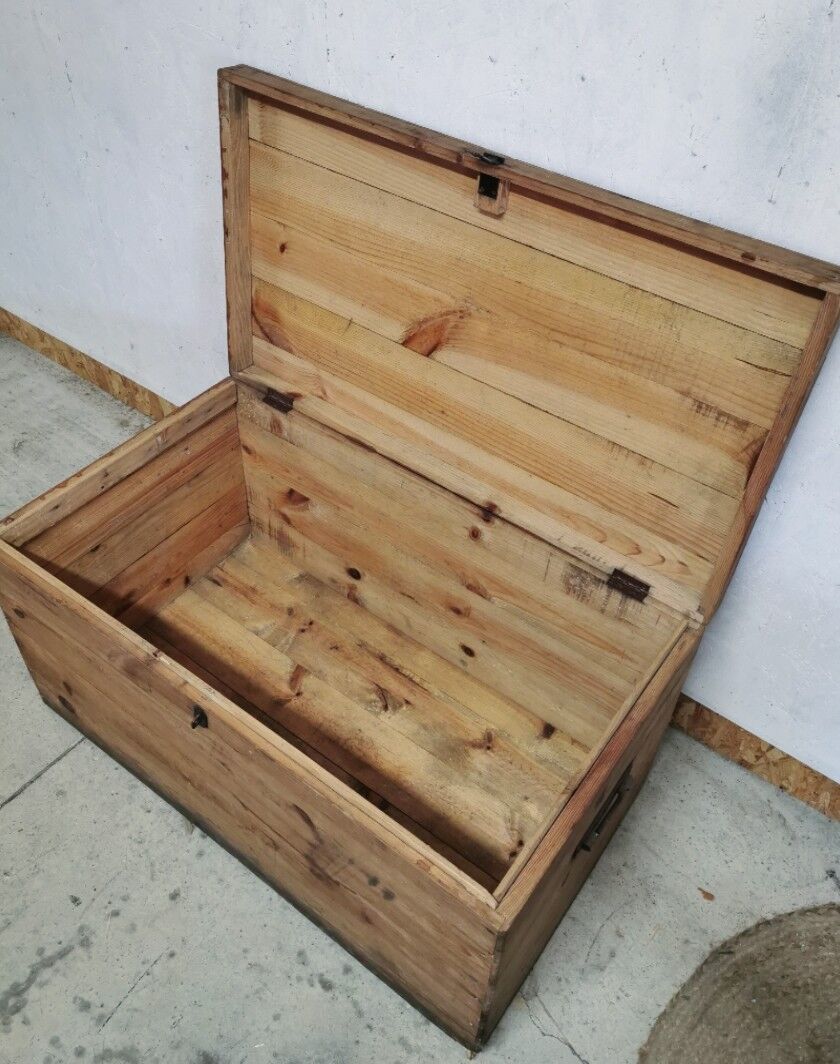 Wooden trunk